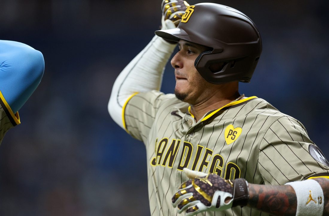 With Manny Machado heating up, Padres take on Rays