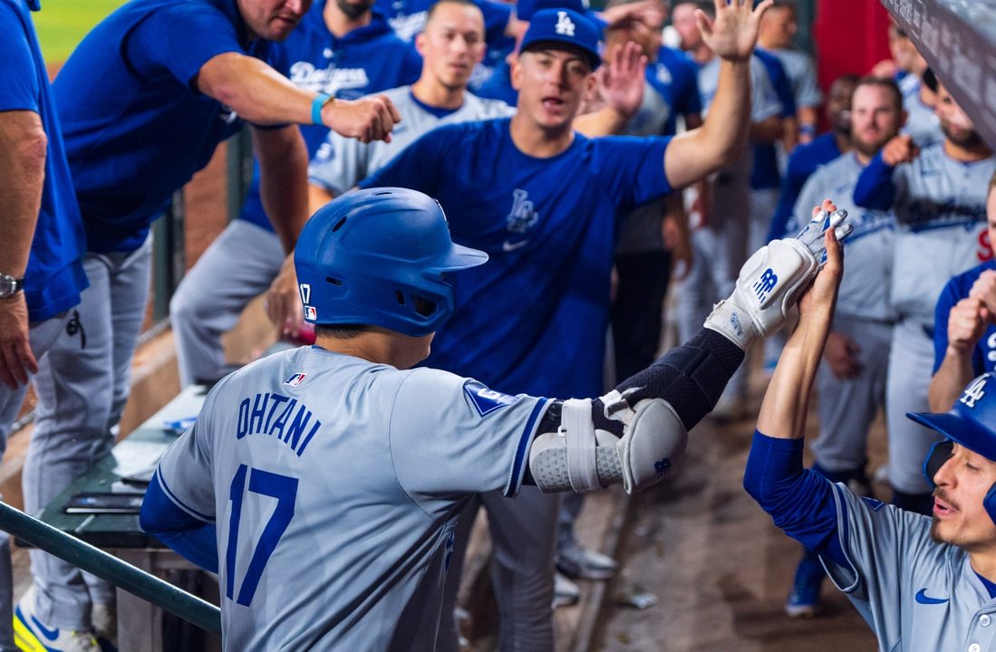 Shohei Ohtani hits 43rd HR as Dodgers edge D-backs