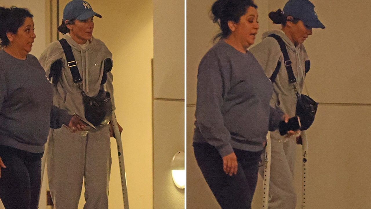 Sandra Bullock Hobbles on Crutches, Going to Physical Therapy