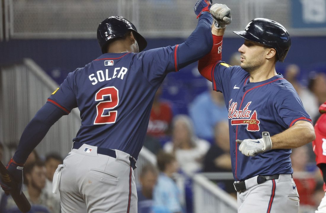 For Braves, a win over Royals equals wild-card berth