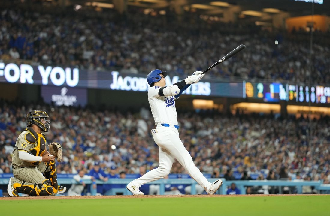 Dodgers look to clinch NL West with win over Padres