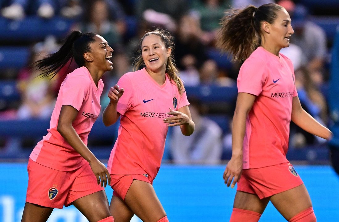 Own goal ignites Courage to rout of Red Stars