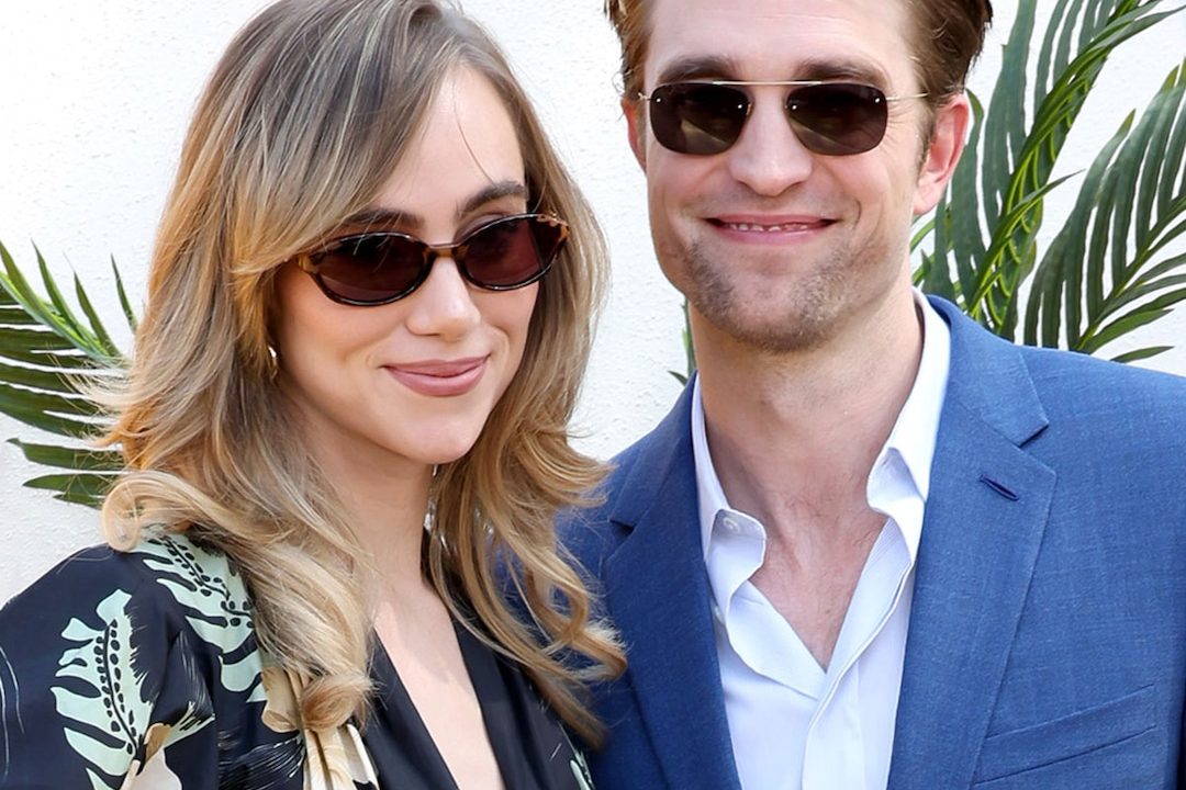 Robert Pattinson and Suki Waterhouse Make Rare Appearance