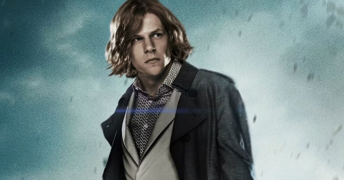 Jesse Eisenberg believes the reaction to Batman v Superman and his performance as Lex Luthor hurt his career, even if that’s “kind of embarrassing to admit”