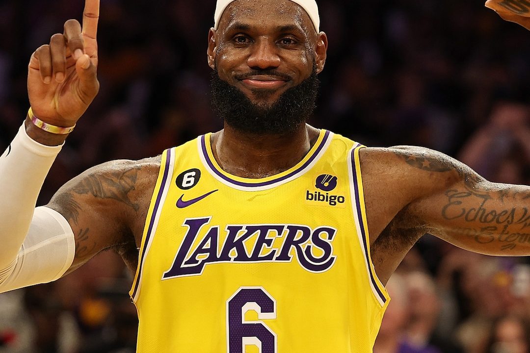 Lakers’ LeBron James Breaks NBA Record After Stepping Away