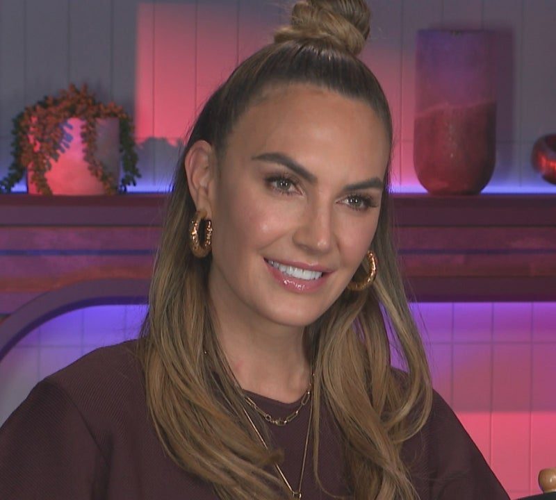 Elizabeth Chambers Reveals Her Toxic-Free Self-Care Rituals Including Face Freezes, Therapy, and Celery Juice